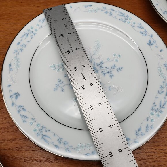 Noritake Carolyn 2693 Fine China Set for 2 – Luncheon, Bread, Cup & Saucer - Picture 11 of 15